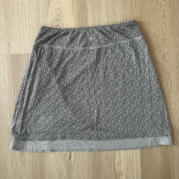 Athleta Athleisure Skirt with Ruching - Picture 3 of 5